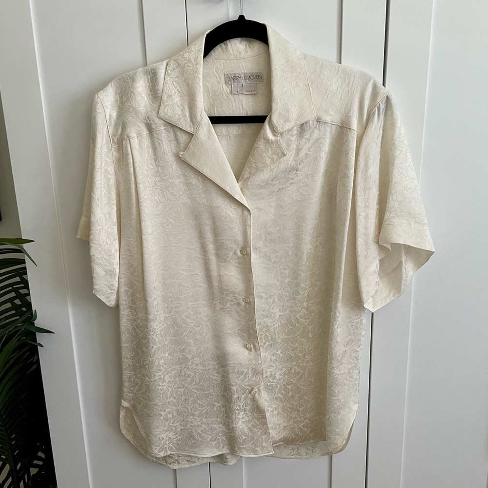 Vintage Barry Bricken 100% Silk Ivory Blouse Size 6